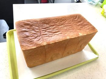 すぎうらベーカリーの道産小麦使用の食パン＠美唄_20200420_3