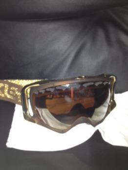 首の筋がイカレました。_20121220_1